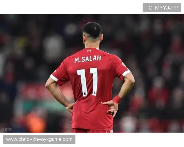 利物浦角球战术再现，门前争顶致胜